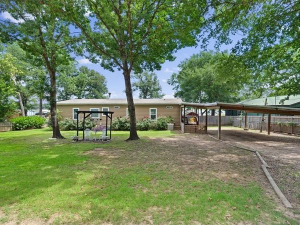 18390 Pine Drive, Eustace, TX 75124