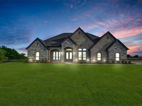 115 Turtle Back Ridge, Decatur, TX 76234