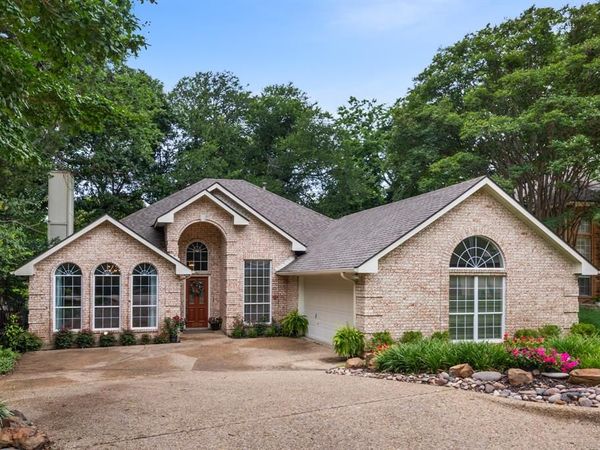 5504 Yacht Club Drive, Rockwall, TX 75032