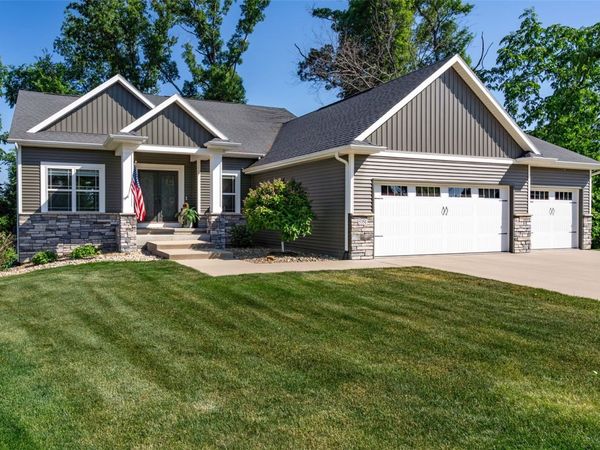 5351 Wild Rye Court SE, Cedar Rapids, IA 52403