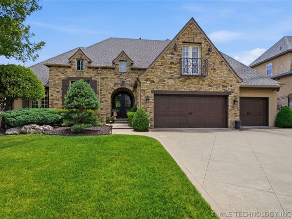 5621 W Charleston Street , Broken Arrow, OK 74011
