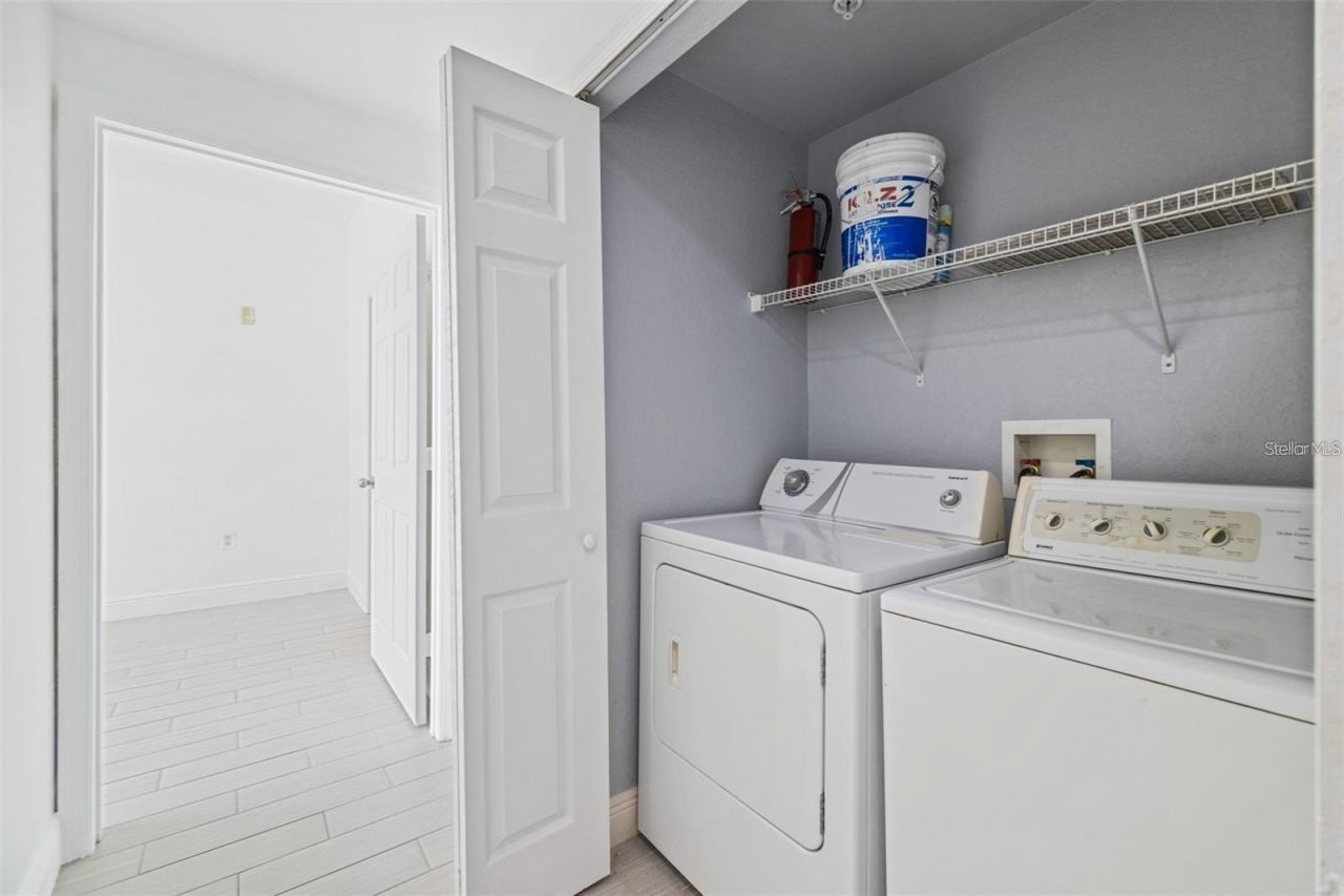5571 Rosehill Road , Unit 104, Sarasota, FL 34233 Photo