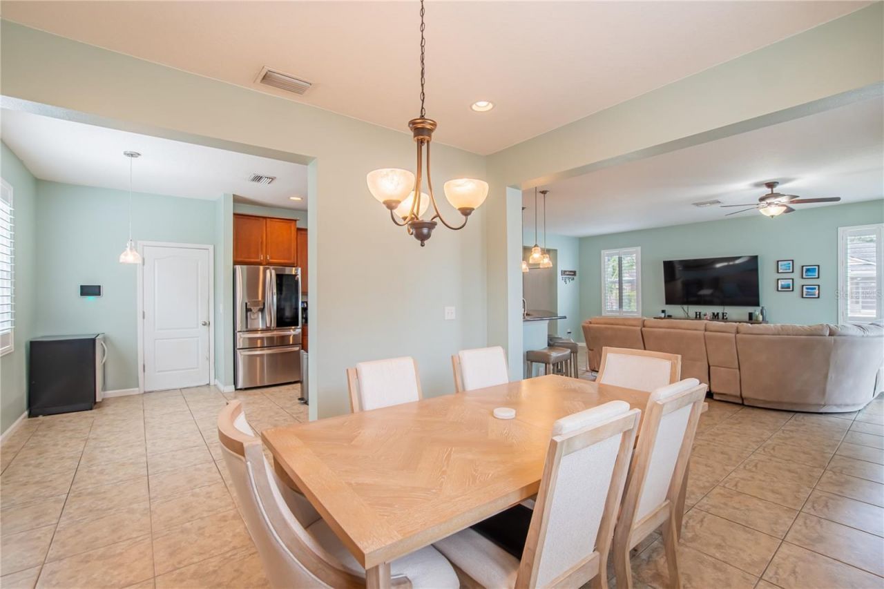 402 Britton Shores Court , Ruskin, FL 33570 Photo