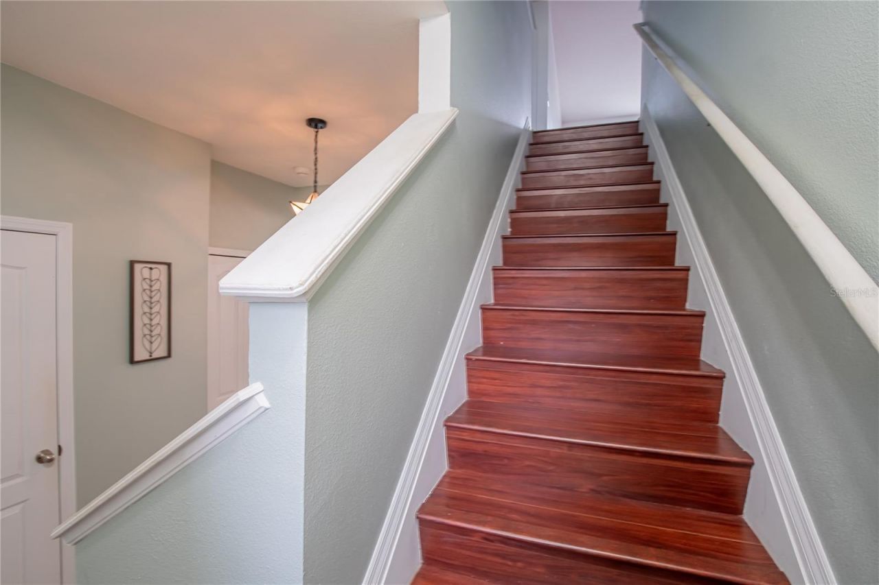 402 Britton Shores Court , Ruskin, FL 33570 Photo