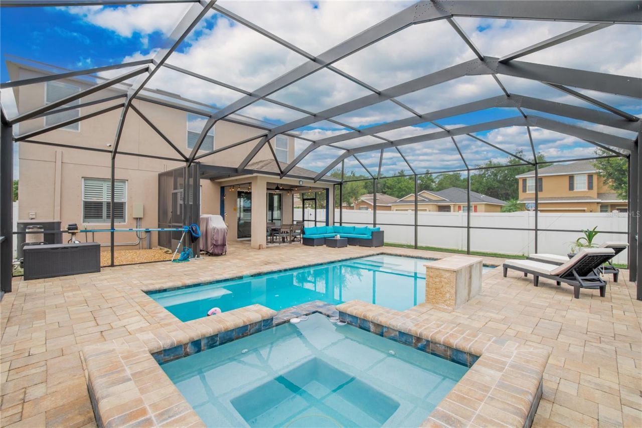 402 Britton Shores Court , Ruskin, FL 33570 Photo