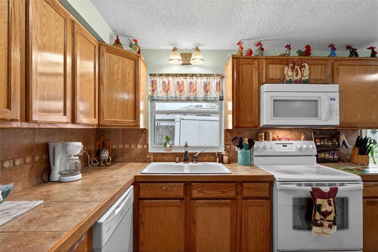 201 Poinciana Avenue , Port Orange, FL 32127 Photo