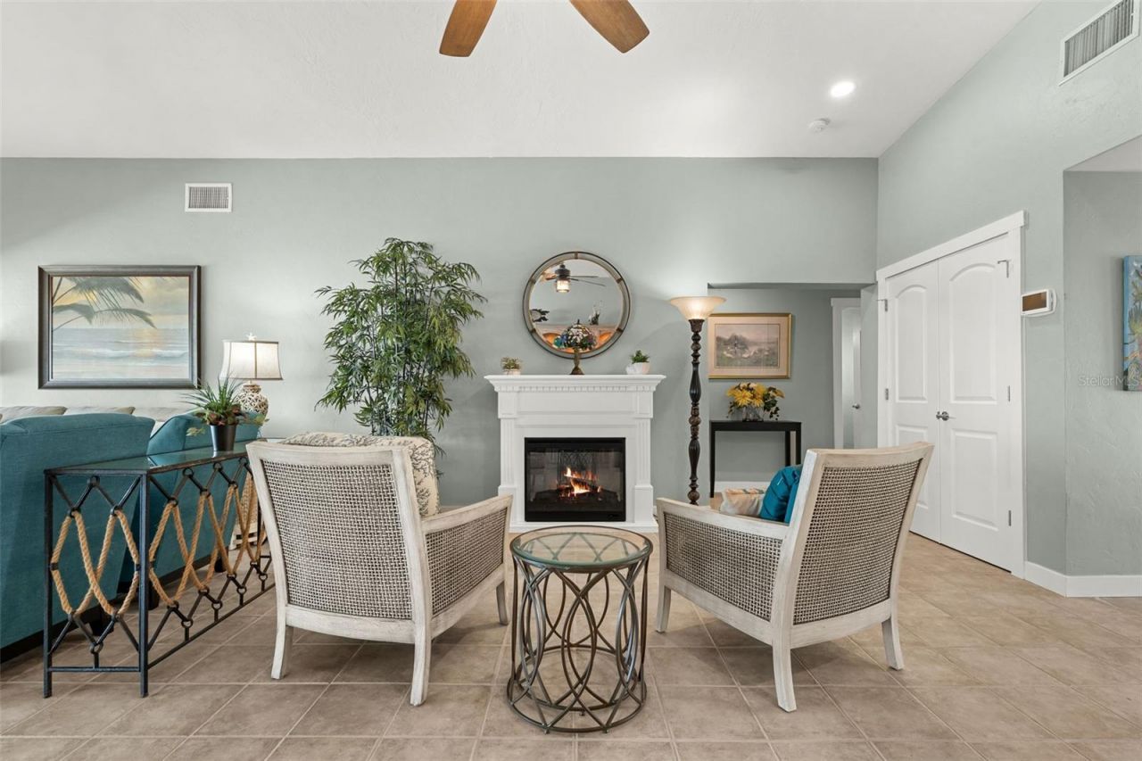 604 Poinsettia Avenue, Ellenton, FL 34222 Photo