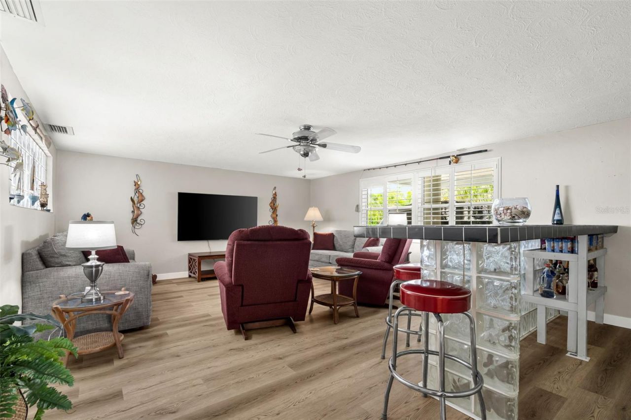 604 Poinsettia Avenue, Ellenton, FL 34222 Photo