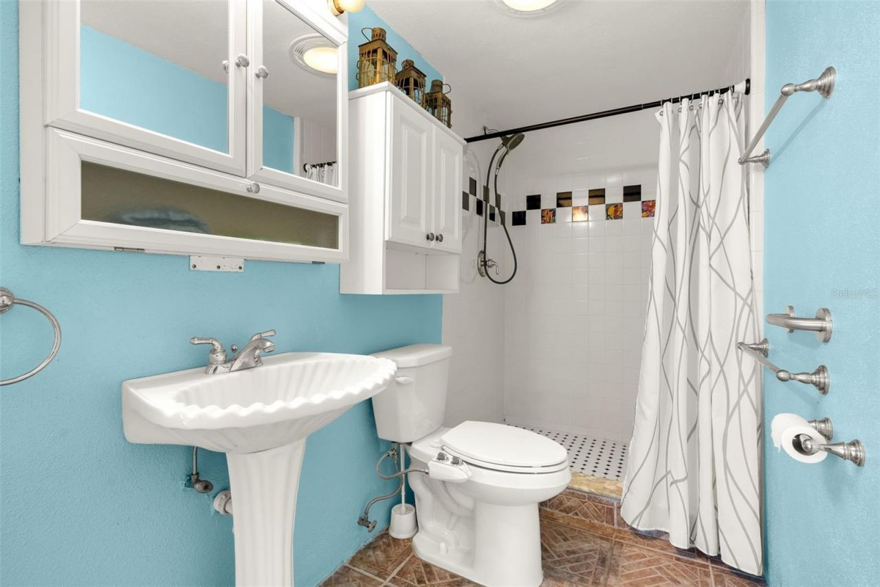 604 Poinsettia Avenue, Ellenton, FL 34222 Photo