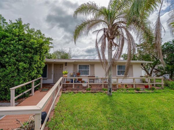 1211 N PENINSULA AVENUE , NEW SMYRNA BEACH, FL 32169
