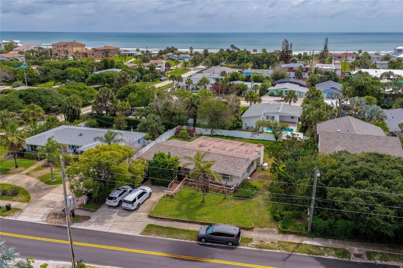 1211 N Peninsula Avenue, New Smyrna Beach, FL 32169 Photo