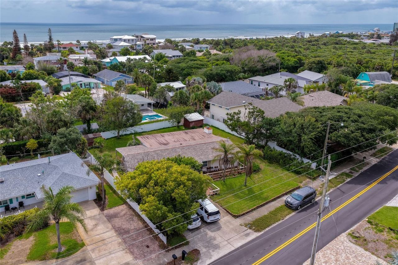 1211 N Peninsula Avenue, New Smyrna Beach, FL 32169 Photo