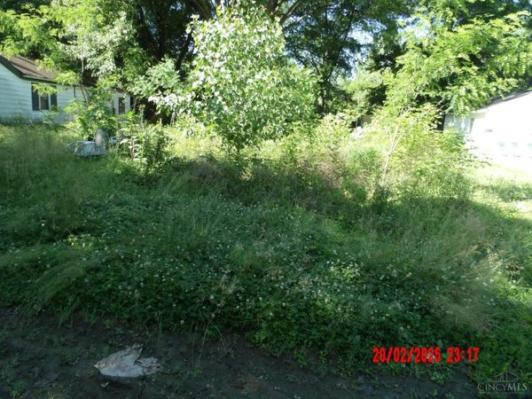 211 W Glen Avenue, Batavia, OH 45103