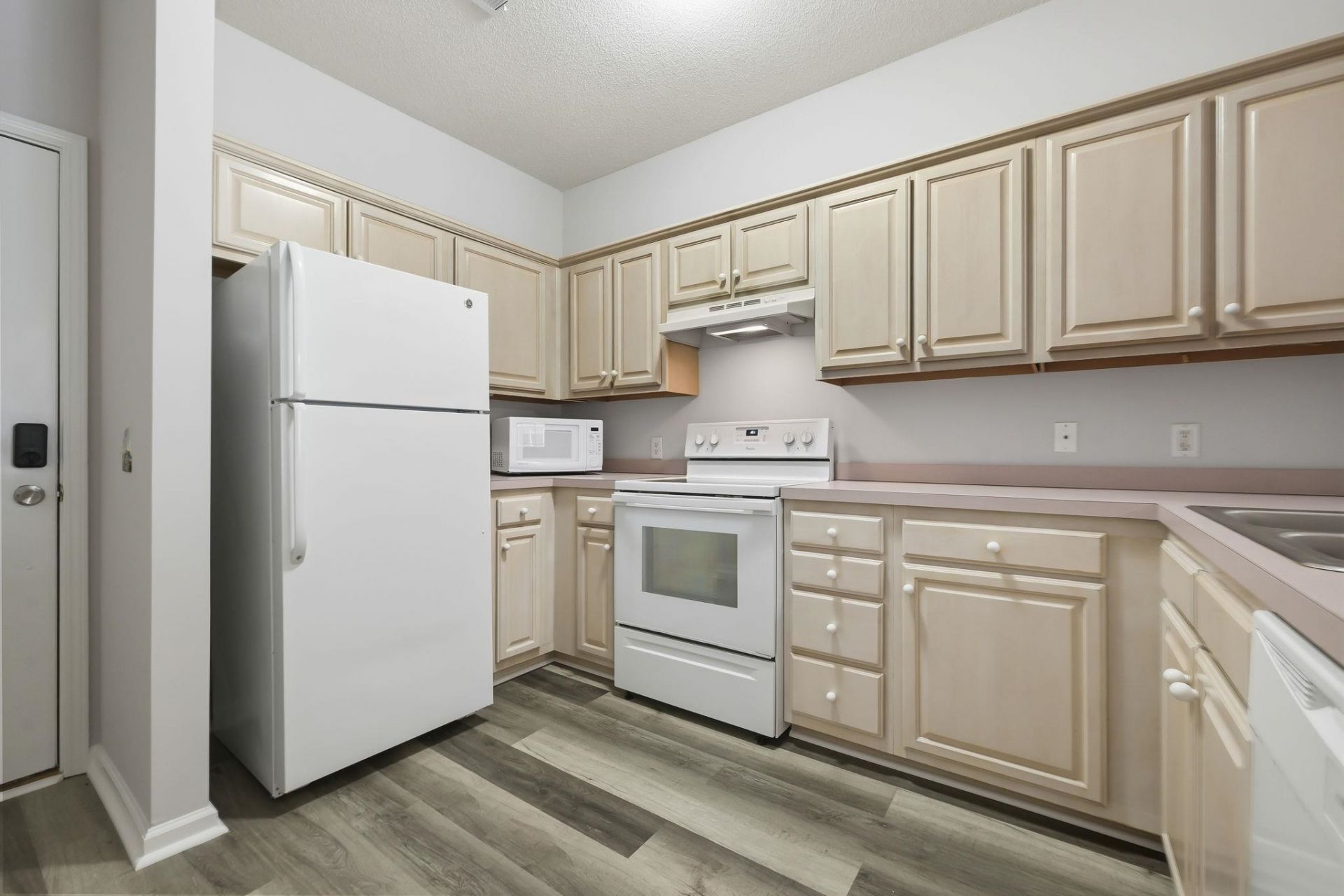 7309 Sweetwater Blvd. Photo 7