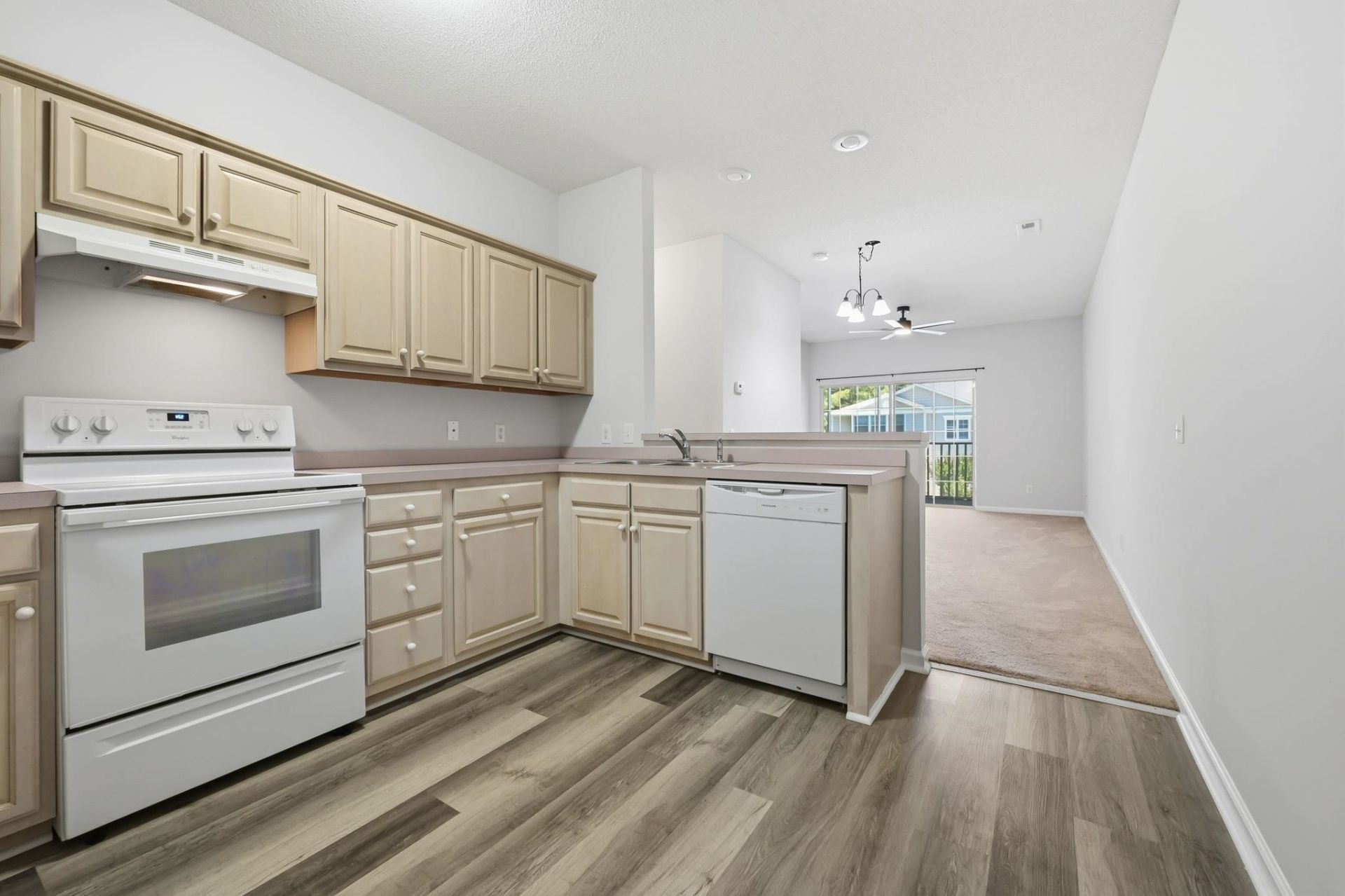 7309 Sweetwater Blvd. Photo 8