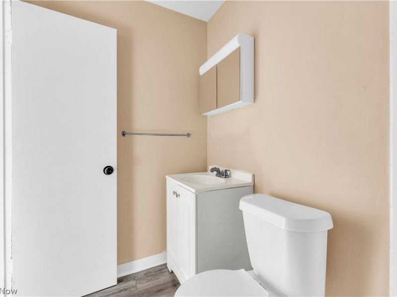 1415 Wyandotte Avenue , Unit 303, Lakewood, OH 44107 Photo 14