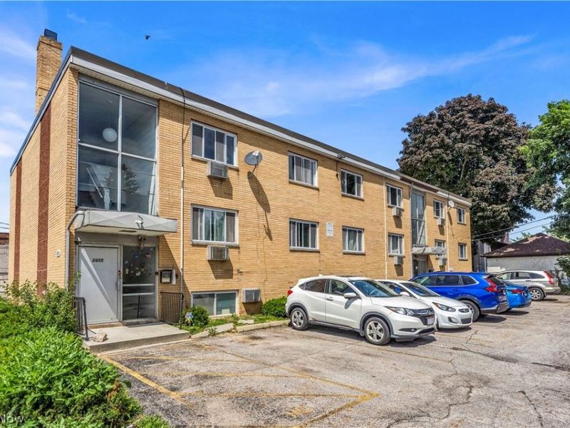 1415 Wyandotte Avenue , Unit 303, Lakewood, OH 44107 Photo 2
