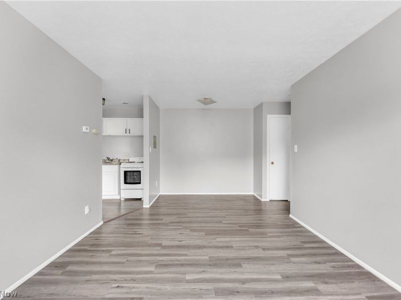 1415 Wyandotte Avenue , Unit 303, Lakewood, OH 44107 Photo 4