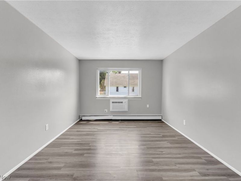 1415 Wyandotte Avenue , Unit 303, Lakewood, OH 44107 Photo 6