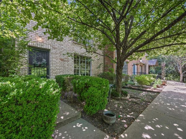 1904 Rosetti DR, Unit 109, Austin, TX 78752
