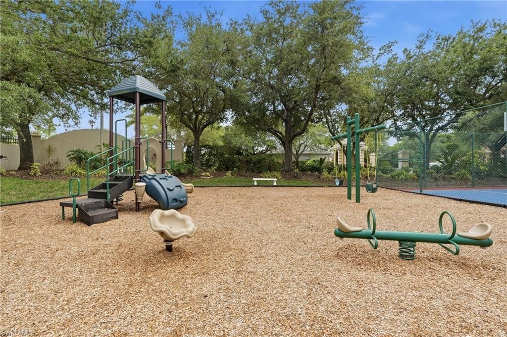 9954 Colonial Walk N, Estero, FL 33928 Photo