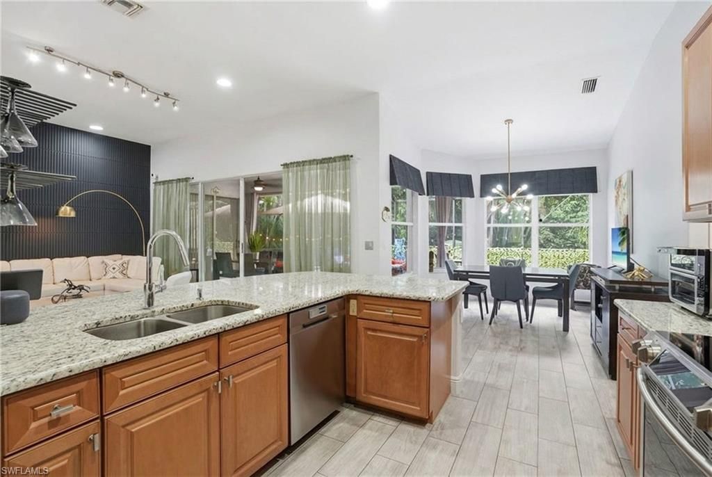 9954 Colonial Walk N, Estero, FL 33928 Photo