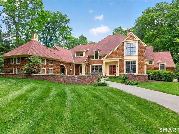 13 School House , Simsbury, CT 06070