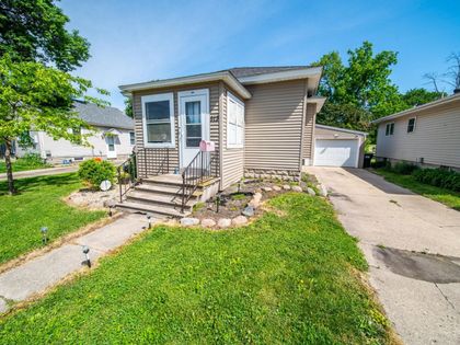 513 8th Ave SE Waseca, MN 56093