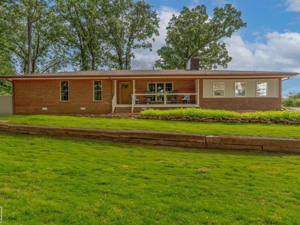 7731 Batesville Boulevard, Pleasant Plains, AR 72568