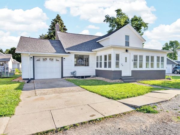 106 W North Street, Danvers, IL 61732