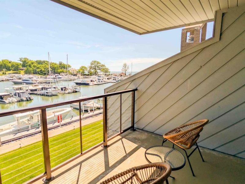 3234 N Marina View Drive, Unit 11, Port Clinton, OH 43452 Photo 3