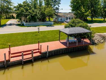 2861 County Road 198 Road, Fremont, OH 43420