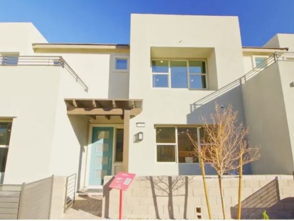 1560 Song Lark Lane, Las Vegas, NV 89138