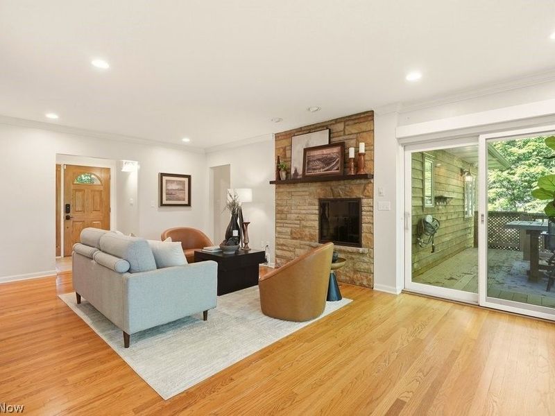 881 Gaylord Grove Road , Cuyahoga Falls, OH 44221 Photo 16