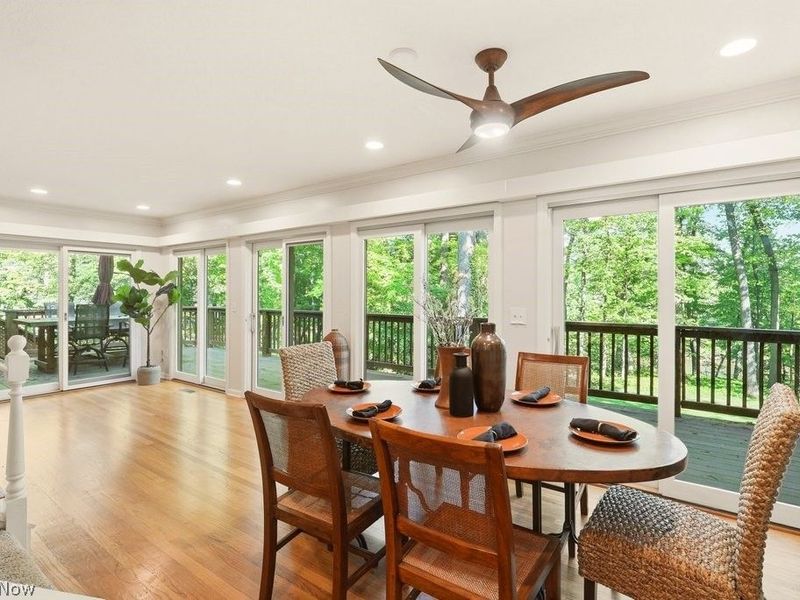 881 Gaylord Grove Road , Cuyahoga Falls, OH 44221 Photo 20