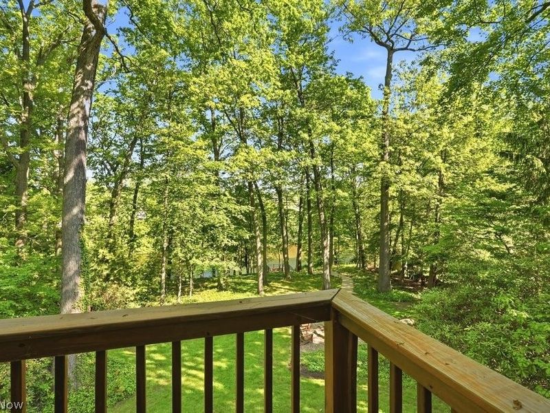 881 Gaylord Grove Road , Cuyahoga Falls, OH 44221 Photo 34