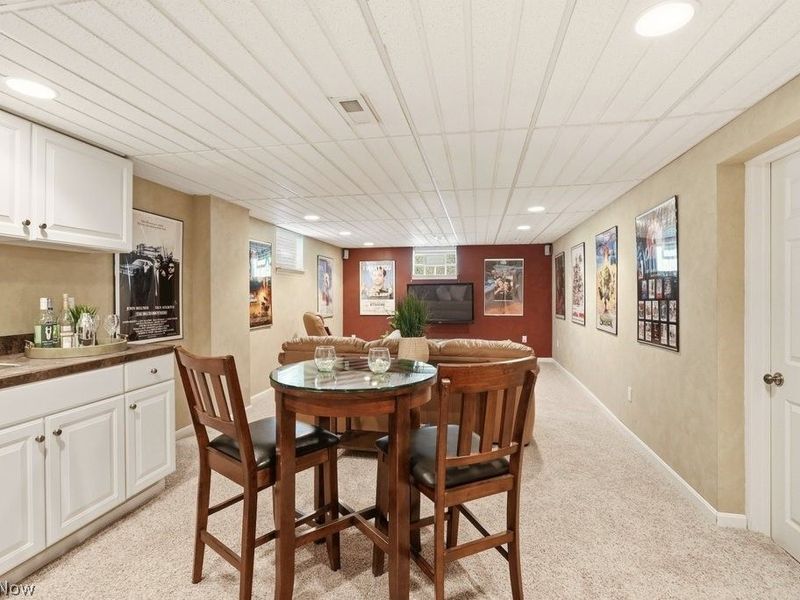 881 Gaylord Grove Road , Cuyahoga Falls, OH 44221 Photo 42