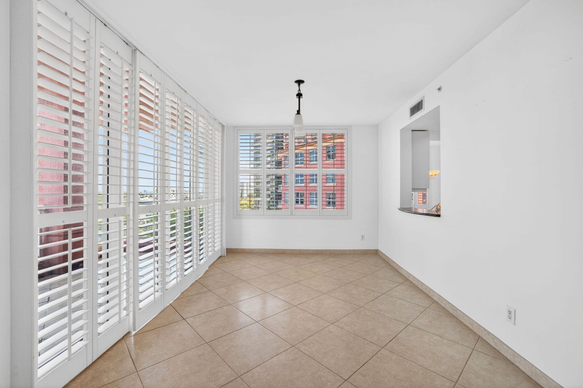 2100 N Ocean Boulevard, Unit 8b, Fort Lauderdale, FL 33305 Photo