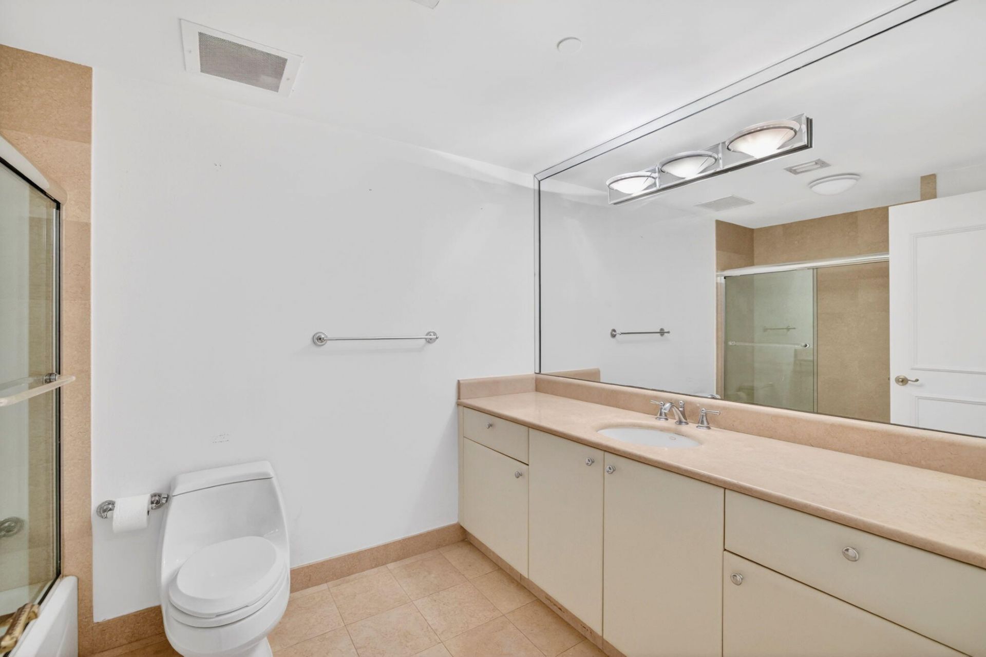 2100 N Ocean Boulevard, Unit 8b, Fort Lauderdale, FL 33305 Photo