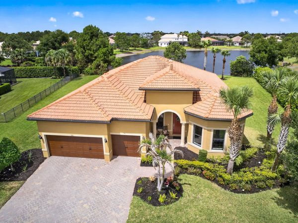 941 SW Sea Green Street, Palm City, FL 34990