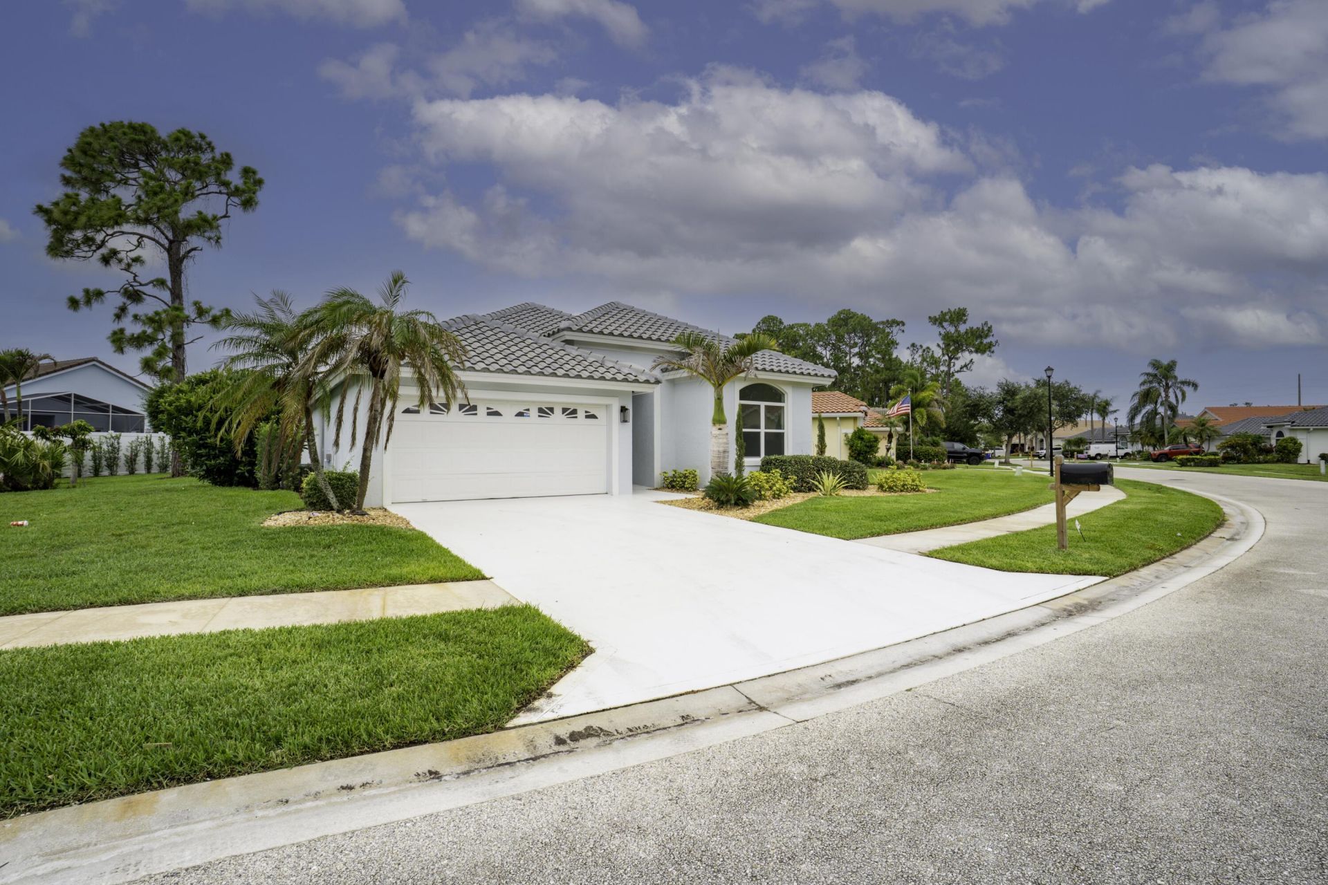 4819 SE Mariner Village Lane, Stuart, FL 34997 Photo