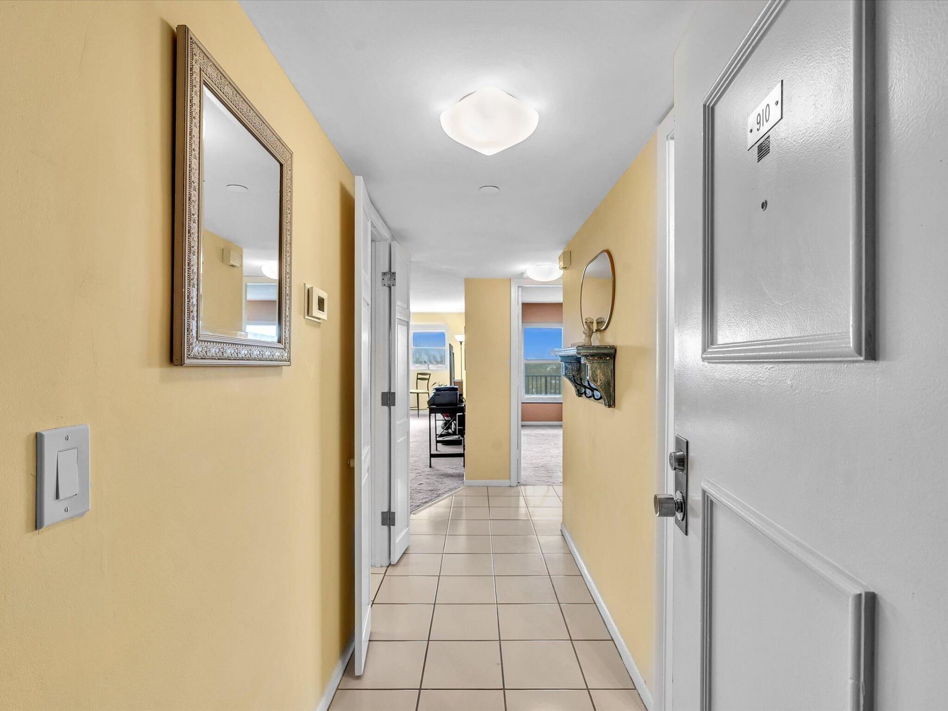 3200 N Port Royale Dr Drive N, Unit 910, Fort Lauderdale, FL 33308 Photo