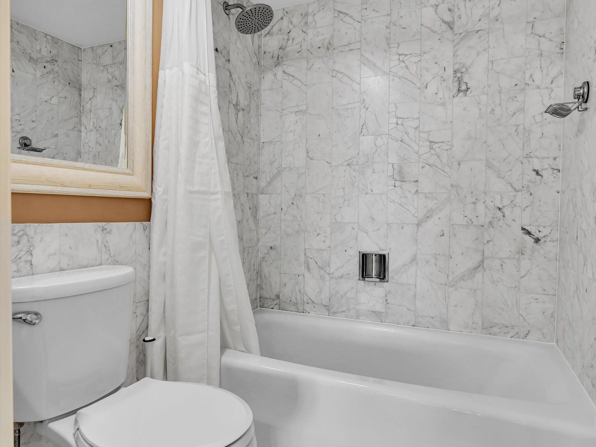 3200 N Port Royale Dr Drive N, Unit 910, Fort Lauderdale, FL 33308 Photo