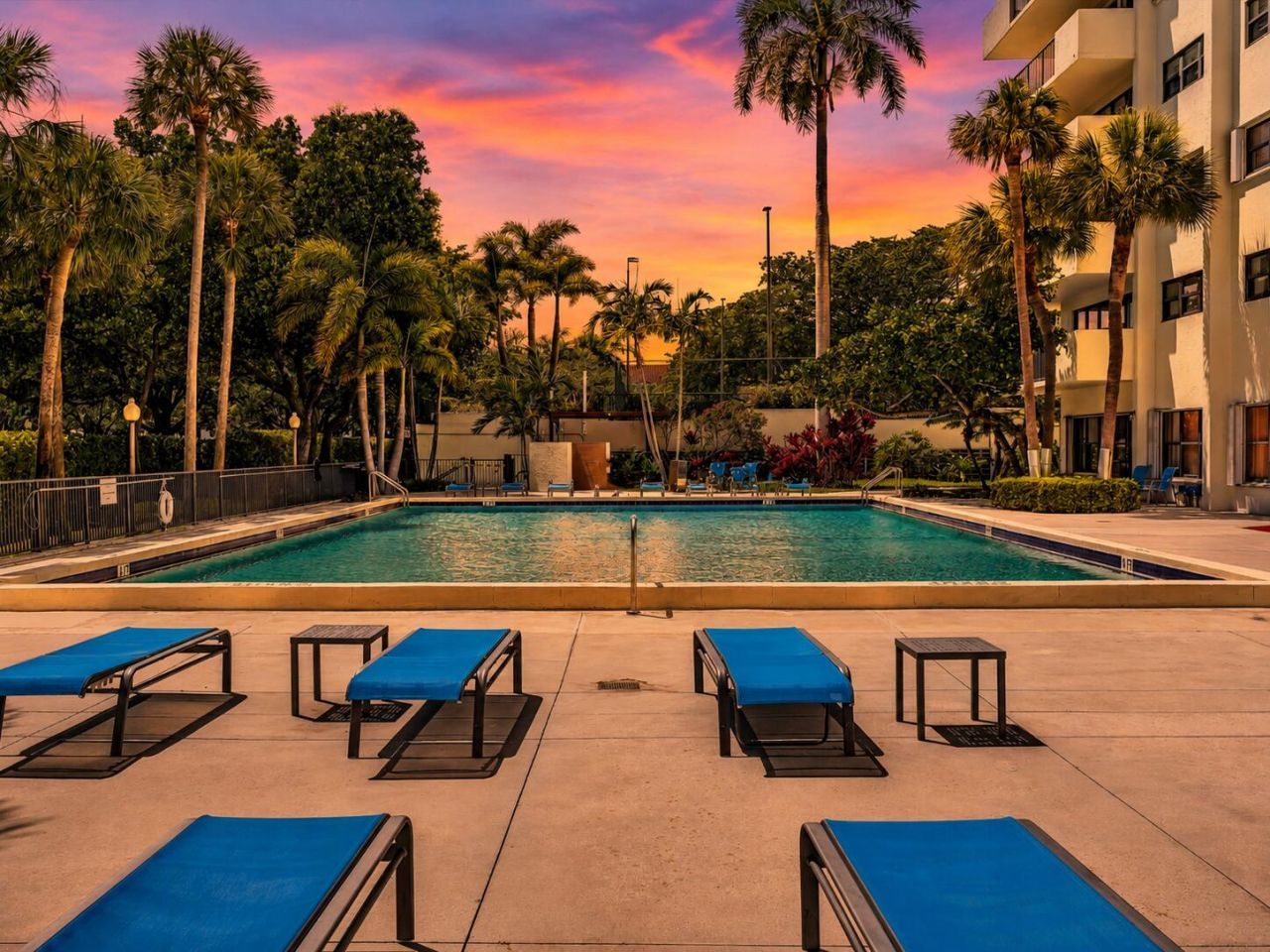 3200 Port Royale Drive N, Unit 910, Fort Lauderdale, FL 33308 Photo