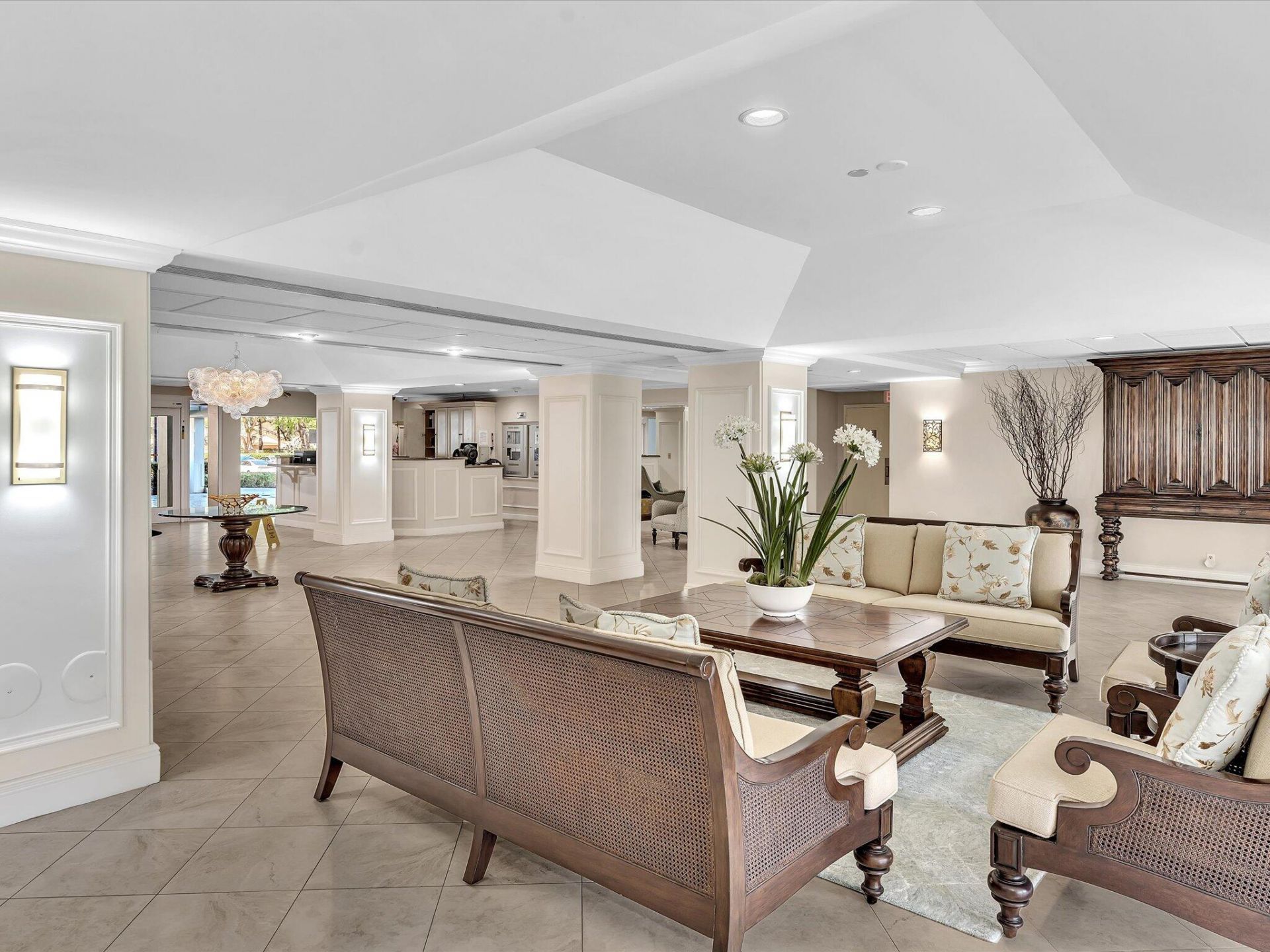 3200 N Port Royale Dr Drive N, Unit 910, Fort Lauderdale, FL 33308 Photo