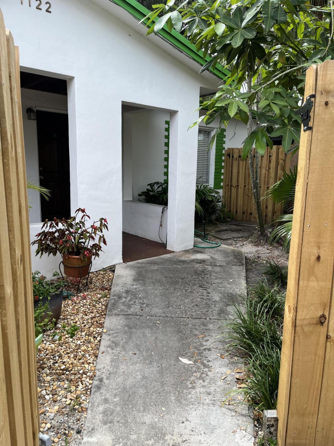 1122 SW 8th Terrace, Fort Lauderdale, FL 33315 Photo