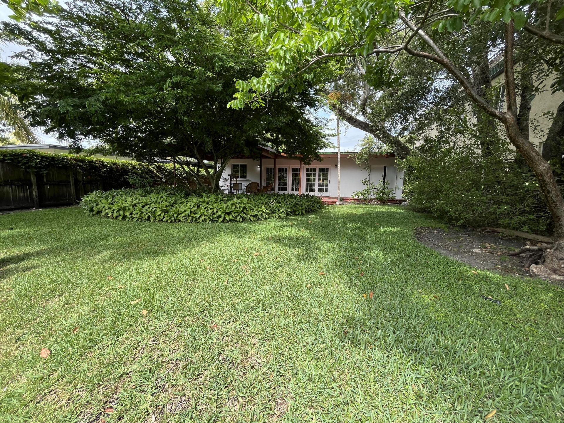 1122 SW 8th Terrace, Fort Lauderdale, FL 33315 Photo