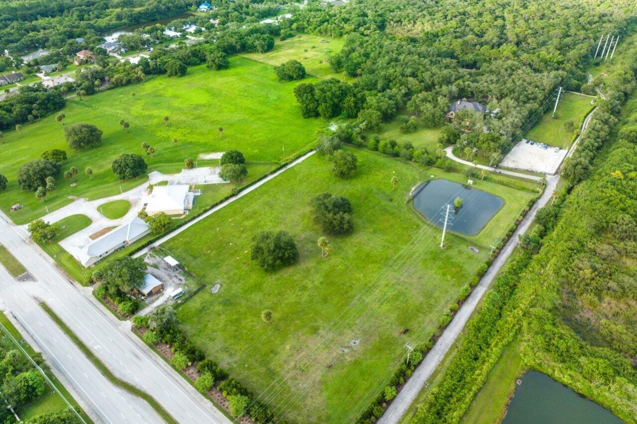 4560 S 25th Street, Fort Pierce, FL 34981 Photo