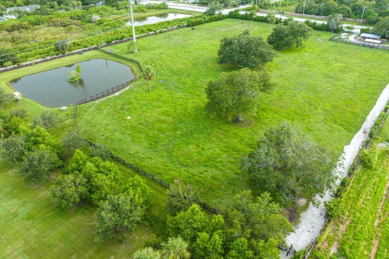 4560 S 25th Street, Fort Pierce, FL 34981 Photo