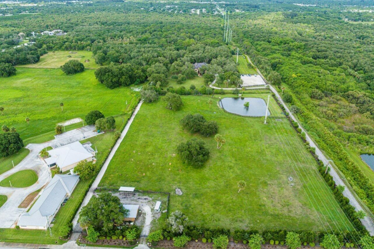 4560 S 25th Street, Fort Pierce, FL 34981 Photo